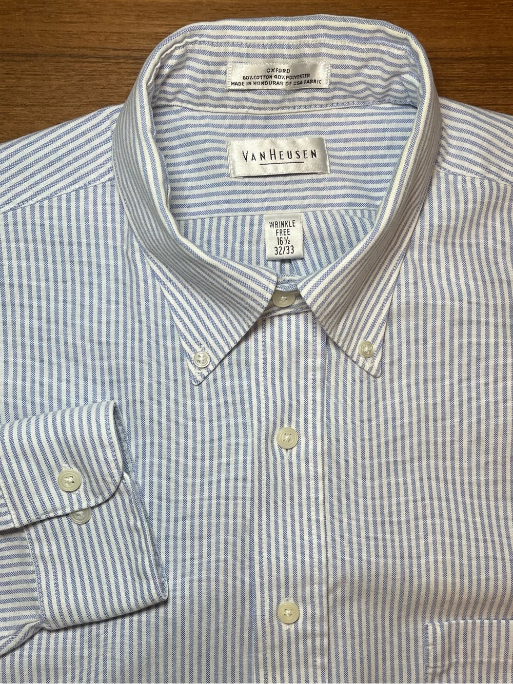 Van Heusen Oxford Dress Shirt 16.5 32/33 Blue White Striped Wrinkle Free Mens